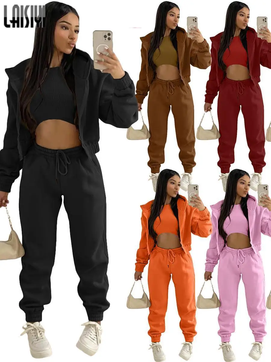 Women 3 Piece Outfits Casual Sweatsuits Pants Set Full Zip Hooded Sweatshirt Crop Top Sweatpants with Pockets Autumn Tracksuit 
Women 3 Piece Outfits Casual Sweatsuits Pants Set Full Zip Hooded Sweatshirt Crop Top Sweatpants with Pockets Autumn Tracksuit