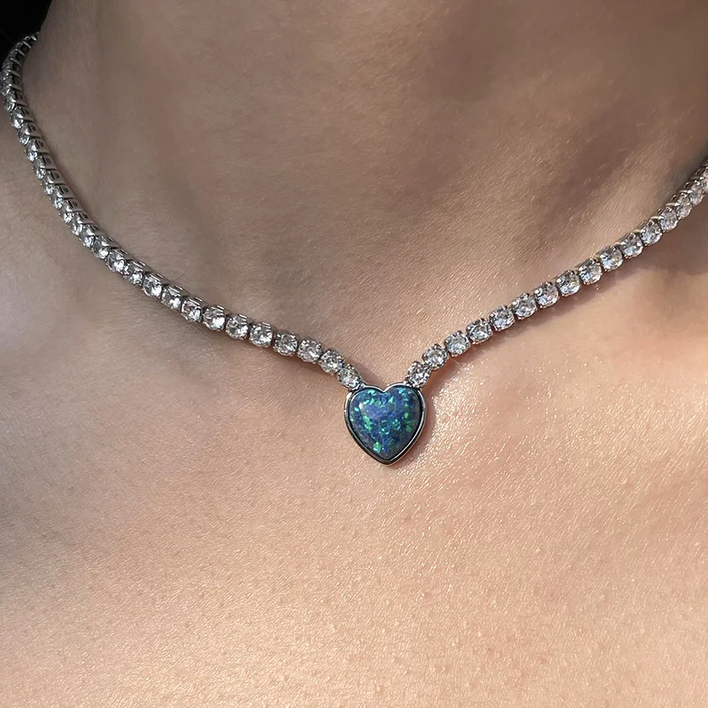 Timeless Wonder Shiny Zirconia Blue Heart Chains Necklace for Women Designer Jewelry Trendy Ins Rare Sweet Bride Gift Kpop 4422
Timeless Wonder Shiny Zirconia Blue Heart Chains Necklace for Women Designer Jewelry Trendy Ins Rare Sweet Bride Gift Kpop 4422