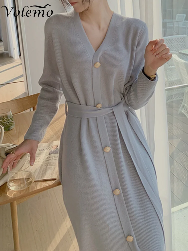 Volemo 2022 Autumn V-neck Single-breasted Knitted Dress Women Elegant Bottom Sweater Dress Female A-line Long Dresses With Belt
Volemo 2022 Autumn V-neck Single-breasted Knitted Dress Women Elegant Bottom Sweater Dress Female A-line Long Dresses With Belt