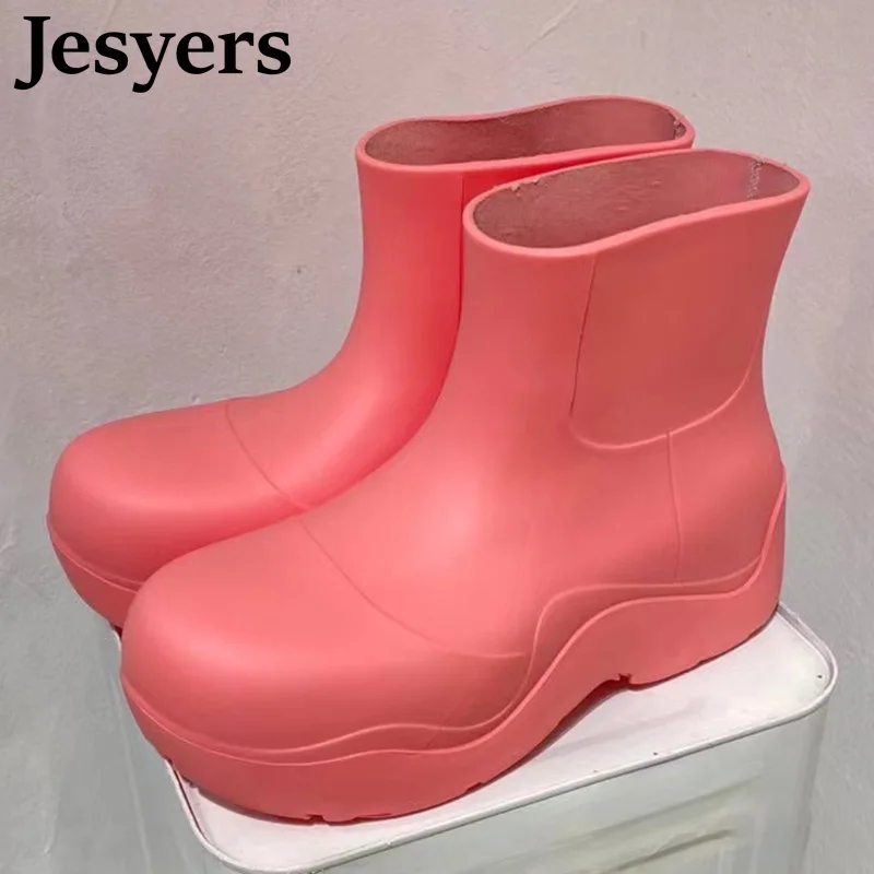 Female Autumn Sweety Candy Color Short Boots New Thick Sole RainBoots Women Round Toe Rubber Waterproof Non-slip Ankle Boots
Female Autumn Sweety Candy Color Short Boots New Thick Sole RainBoots Women Round Toe Rubber Waterproof Non-slip Ankle Boots