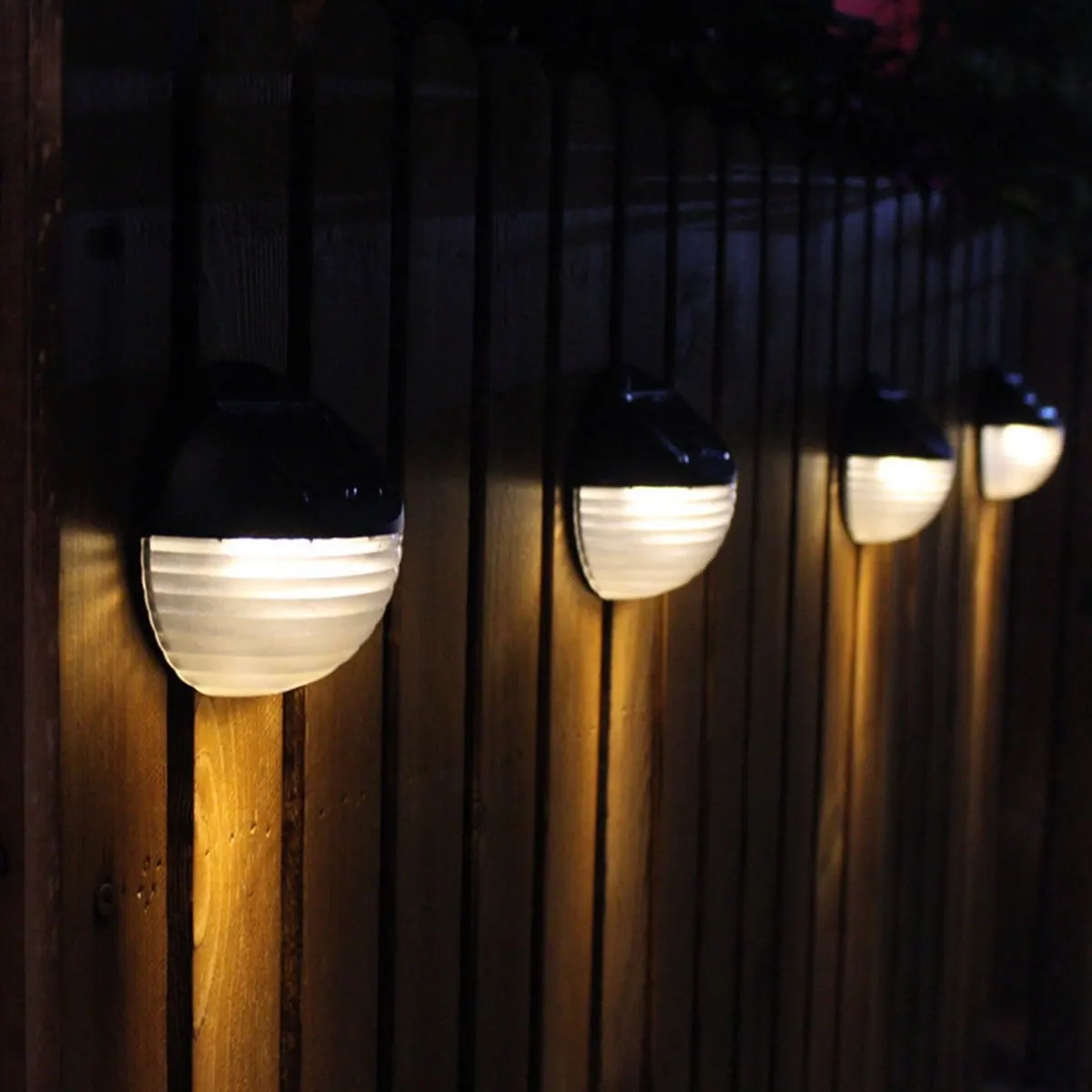 2Pcs Solar Wall Lamp Porch LED Outdoor Waterproof Garden Fence Stair Decoration Lighting Lamp Stairs Fence Solar Wall Light
2Pcs Solar Wall Lamp Porch LED Outdoor Waterproof Garden Fence Stair Decoration Lighting Lamp Stairs Fence Solar Wall Light