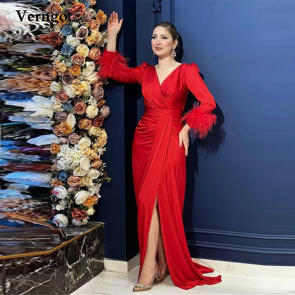 Verngo Red Silk Long Sleeves Feathers Evening Dresses V Neck Slit Mother Bride Formal Party Dress Vintage Navy Blue Prom Gown
Verngo Red Silk Long Sleeves Feathers Evening Dresses V Neck Slit Mother Bride Formal Party Dress Vintage Navy Blue Prom Gown