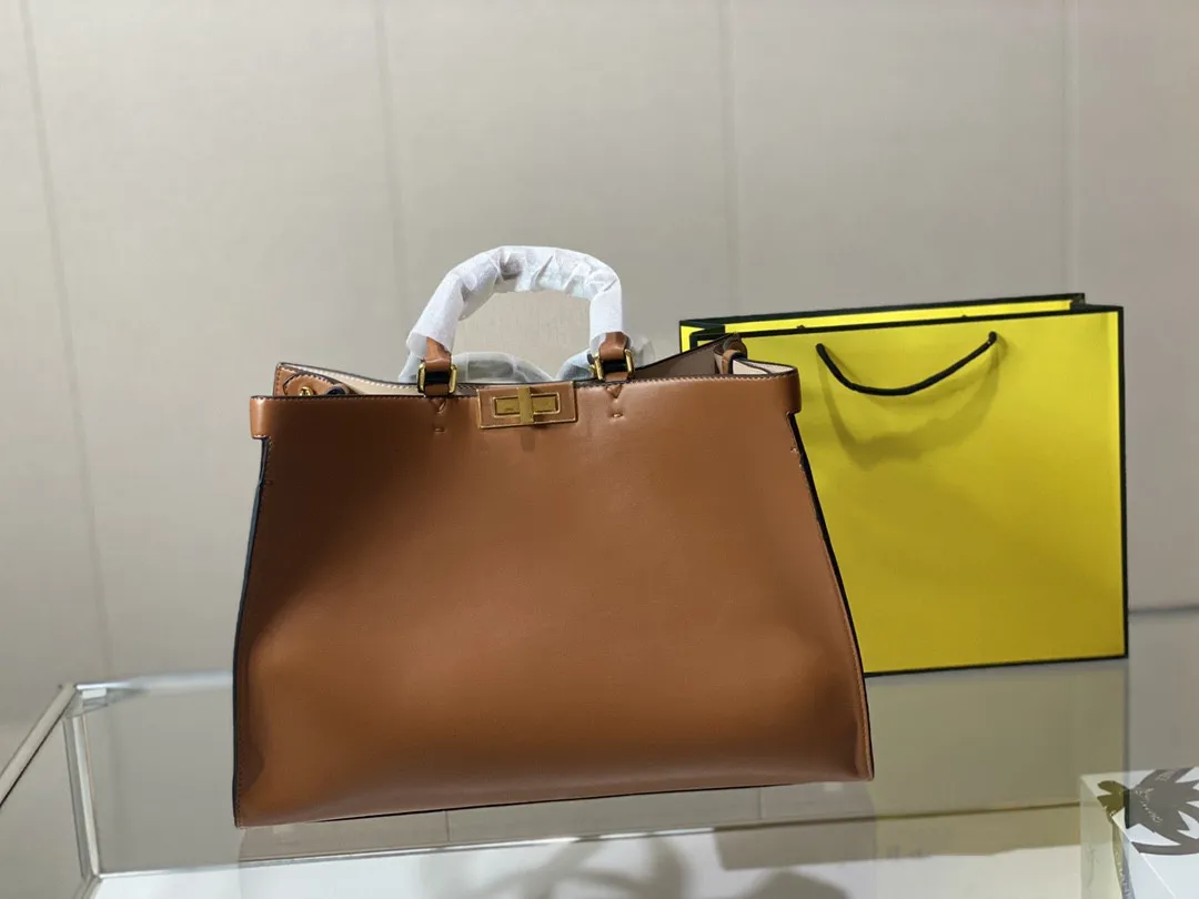 Women's bag new high-quality leather shopping bag high-grade Tote Bag high-capacity backpack Single Shoulder Bag Messenger Bag
Women's bag new high-quality leather shopping bag high-grade Tote Bag high-capacity backpack Single Shoulder Bag Messenger Bag