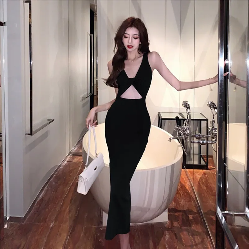 E GIRLS Split Knit Dress Summer Kink Hollow Out Sexy Slim Wrap Hip Korean Style Solid Color Elegant Party Dress Female Chic 2022
E GIRLS Split Knit Dress Summer Kink Hollow Out Sexy Slim Wrap Hip Korean Style Solid Color Elegant Party Dress Female Chic 2022