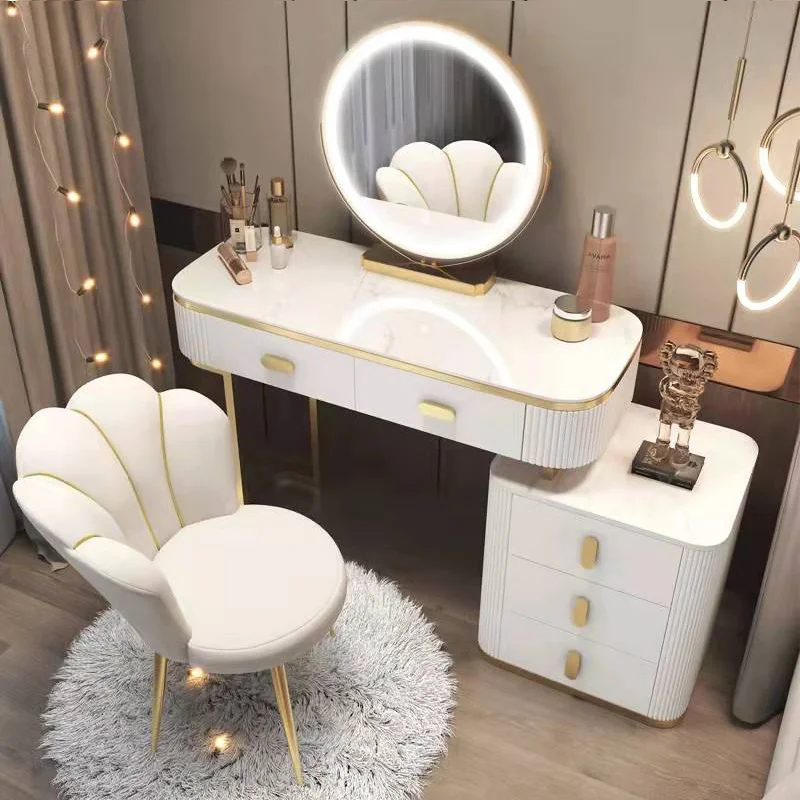 Nordic Living room Leisure Chairs Home Furniture Luxury Dining Chair Reception Soft Velvet Backrest Manicure Makeup Stool ins
Nordic Living room Leisure Chairs Home Furniture Luxury Dining Chair Reception Soft Velvet Backrest Manicure Makeup Stool ins