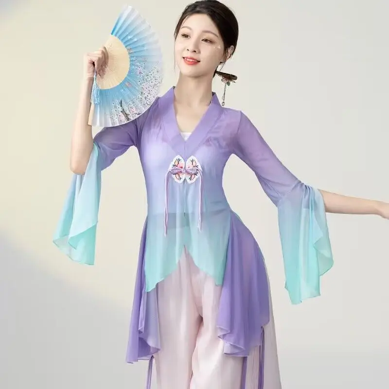 Classical dancer performance costumes elegant cardigan practice dance clothes body rhyme long outer Chinese style folk dance
Classical dancer performance costumes elegant cardigan practice dance clothes body rhyme long outer Chinese style folk dance