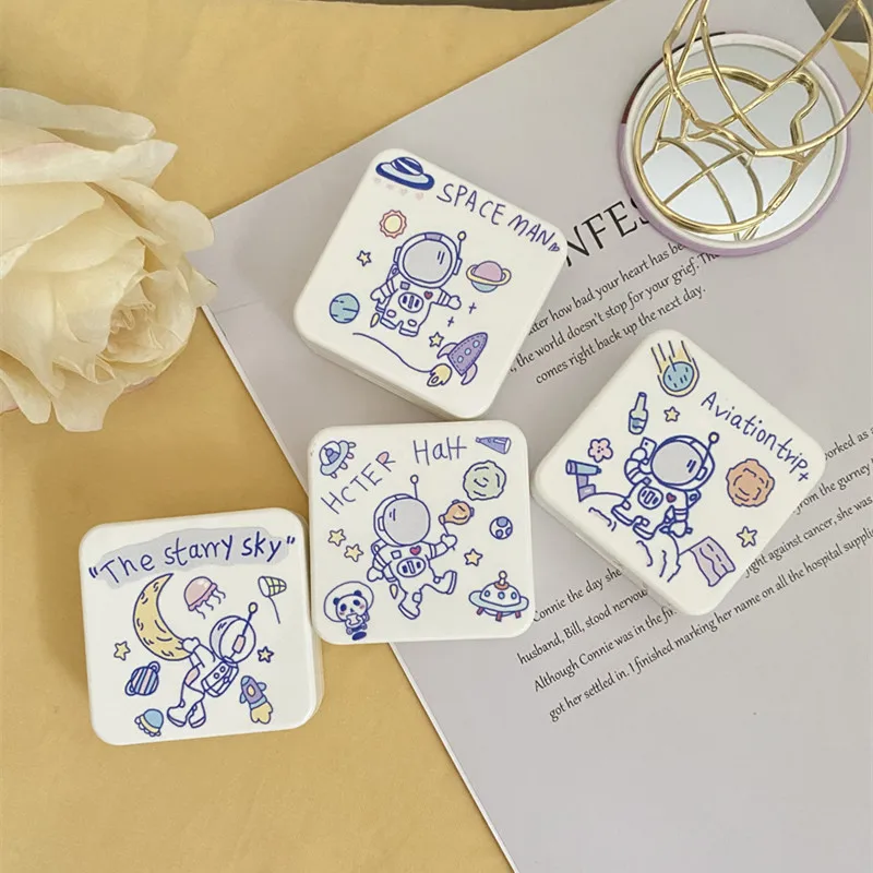 New Astronaut Lens Container Women Ins DIY Contacts Lens Case Men Color Contact Lenses Storage Box Portable Travel Set
New Astronaut Lens Container Women Ins DIY Contacts Lens Case Men Color Contact Lenses Storage Box Portable Travel Set