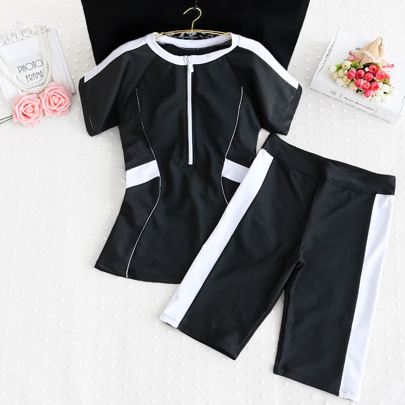 YinFengTing New Women Bikini Set Sports Bathing Suit Swimwear Short Sleeve Beachwear Female Swimming Beachwear Swimsuit 2022
YinFengTing New Women Bikini Set Sports Bathing Suit Swimwear Short Sleeve Beachwear Female Swimming Beachwear Swimsuit 2022