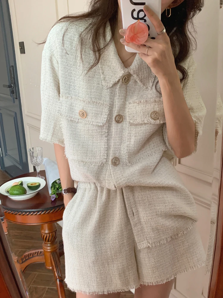 2022 Summer New Korean Style Women's Fashion Luxury Two-Piece Set Casual Design Tassel Shirt Jacket + Shorts Suit
2022 Summer New Korean Style Women's Fashion Luxury Two-Piece Set Casual Design Tassel Shirt Jacket + Shorts Suit