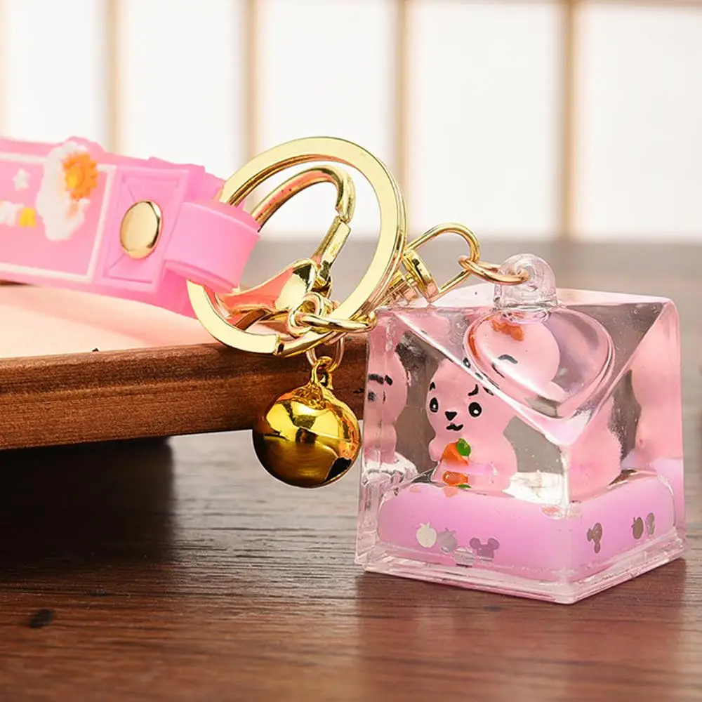 Милый мультяшный модный брелок с плавающим молоком в масле женский изысканный трендовый подвесной брелок для автомобильного ключа
Милый мультяшный модный брелок с плавающим молоком в масле женский изысканный трендовый подвесной брелок для автомобильного ключа