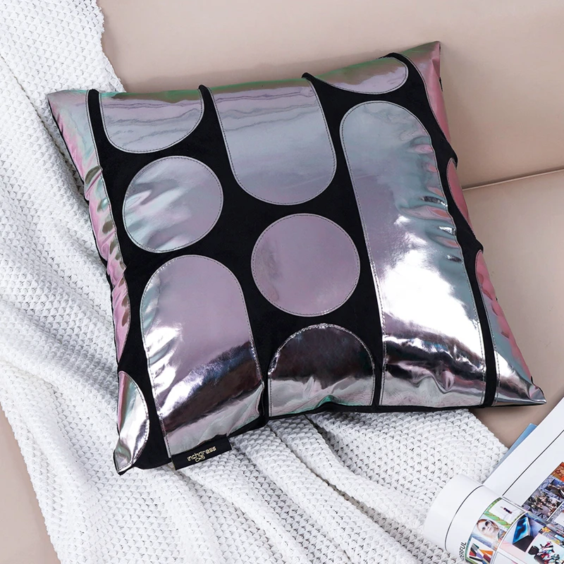 Black Bronzing Geometric Soft Cushion Throw Pillows Polyester Decorative Pillowcase 45*45 Nordic Style Home Decor Pillow
Black Bronzing Geometric Soft Cushion Throw Pillows Polyester Decorative Pillowcase 45*45 Nordic Style Home Decor Pillow