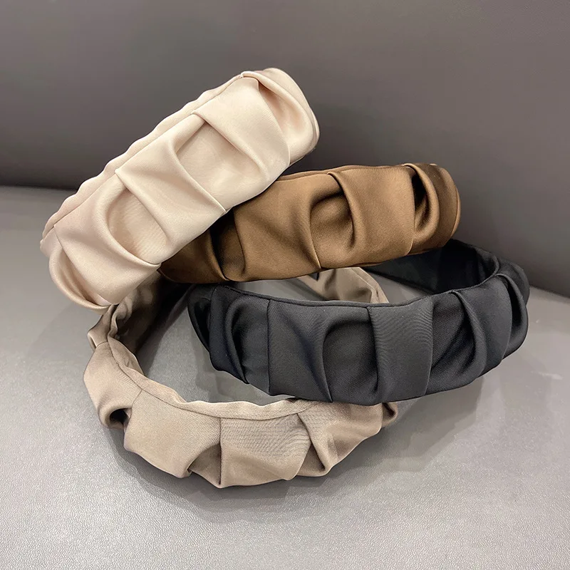 Fashion Folds Solid Color Simple Wild Hair Bands For Women PU Leather Headband Ornament Hair Hoop Accessories Headwear Wholesale
Fashion Folds Solid Color Simple Wild Hair Bands For Women PU Leather Headband Ornament Hair Hoop Accessories Headwear Wholesale