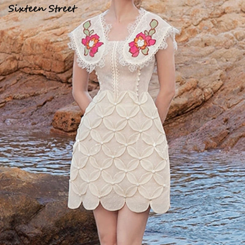 2022 Summer Lace Embroidery Dress Women Clothing Vintage Square Neck A-line Sleeveless Bodycon Dress for Women Square Neck
2022 Summer Lace Embroidery Dress Women Clothing Vintage Square Neck A-line Sleeveless Bodycon Dress for Women Square Neck