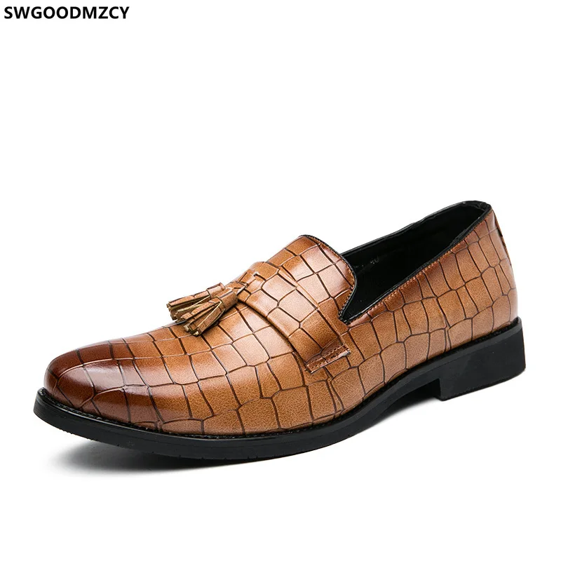 Formal Slip on Shoes Mens Leather Footwear Tassel Wedding Shoes for Men 2023 Loafers Men Pointed Toe Dress Shoes Chaussure Homme
Formal Slip on Shoes Mens Leather Footwear Tassel Wedding Shoes for Men 2023 Loafers Men Pointed Toe Dress Shoes Chaussure Homme
