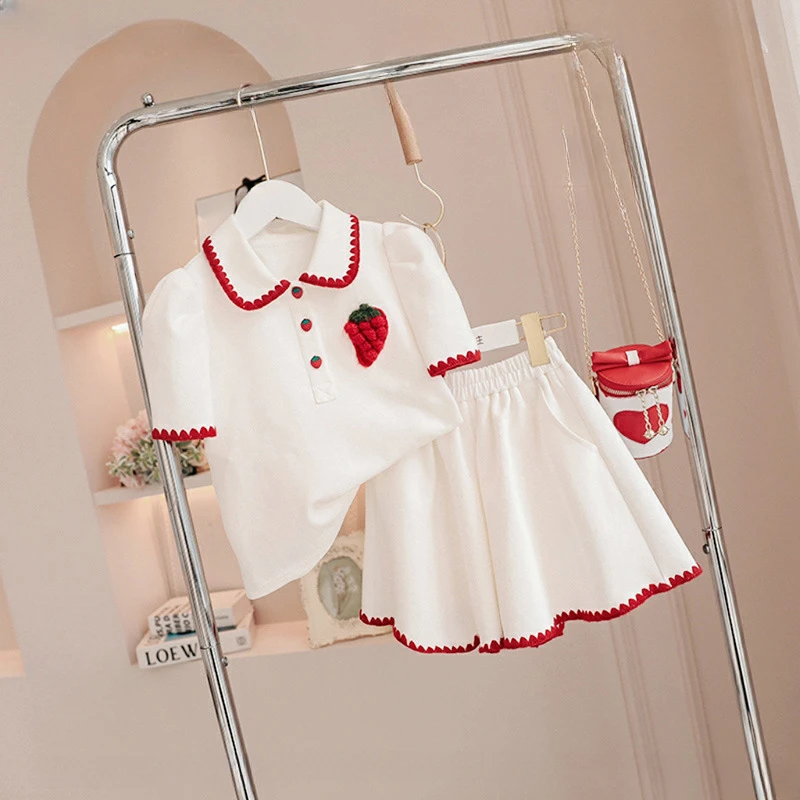 Girls' Korean Style Short Sleeve loungewear Suits Summer Children's Strawberry Polo Shirt Top+ Shorts 2Pcs Sets Kids Clothing
Girls' Korean Style Short Sleeve loungewear Suits Summer Children's Strawberry Polo Shirt Top+ Shorts 2Pcs Sets Kids Clothing