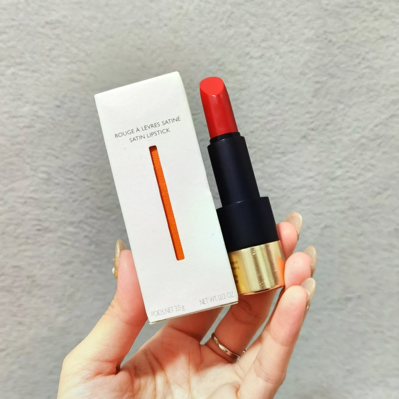 High Quality New Makeup Rouge Matte Lipstick Limited Edition Lip Gloss Women Cosmetics Long Lasting Lip Stick Waterproof+GIF
High Quality New Makeup Rouge Matte Lipstick Limited Edition Lip Gloss Women Cosmetics Long Lasting Lip Stick Waterproof+GIF