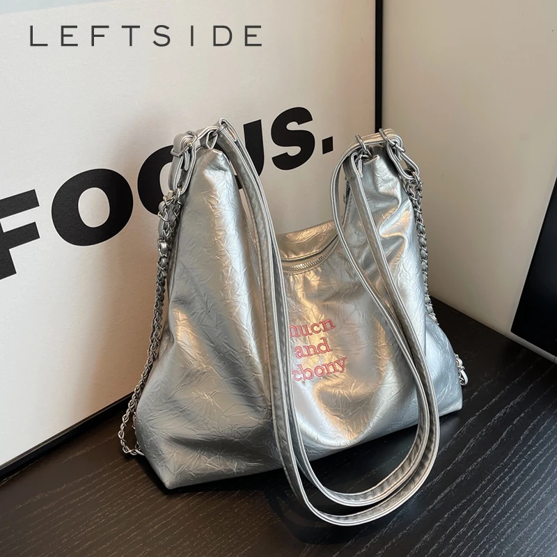 LEFTSIDE Korean Fashion Women's Silver Leather Crossbody Bag Ladies Chain Handbags 2023 New In Shoulder Bag Underarm Bags
LEFTSIDE Korean Fashion Women's Silver Leather Crossbody Bag Ladies Chain Handbags 2023 New In Shoulder Bag Underarm Bags