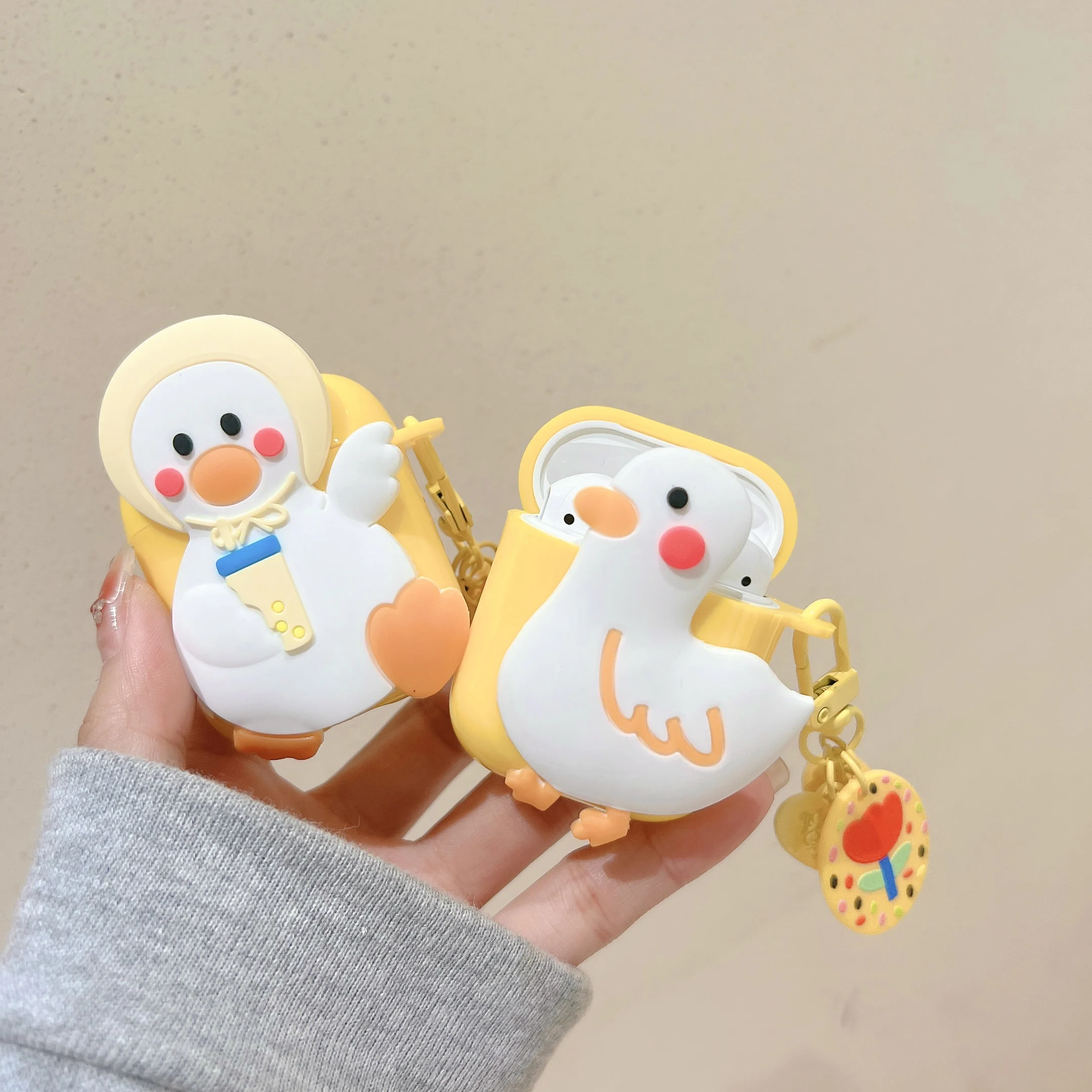 Cartoon Yellow Duck Case for AirPods 1 2 3 Pro Air Pods Pro2 Wireless Bluetooth Charging Box with Flower Pendant Cover Korea
Cartoon Yellow Duck Case for AirPods 1 2 3 Pro Air Pods Pro2 Wireless Bluetooth Charging Box with Flower Pendant Cover Korea