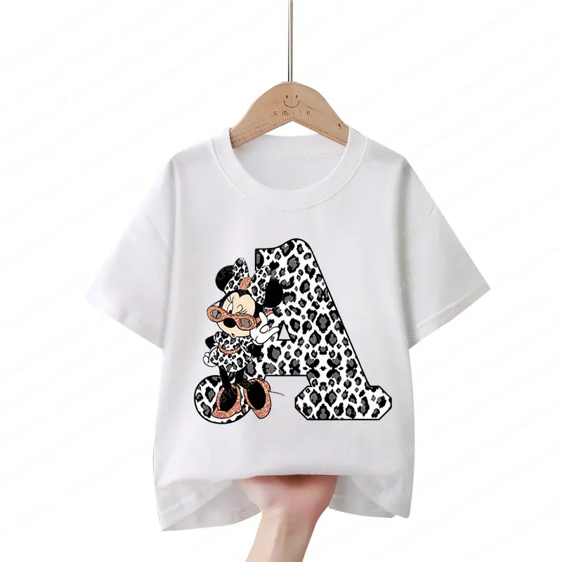 Оригинальная летняя детская футболка бренда Disney с принтом Минни, букв A, B, C, D, милая дышащая мультяшная футболка с короткими рукавами для девочек и мальчиков
Оригинальная летняя детская футболка бренда Disney с принтом Минни, букв A, B, C, D, милая дышащая мультяшная футболка с короткими рукавами для девочек и мальчиков