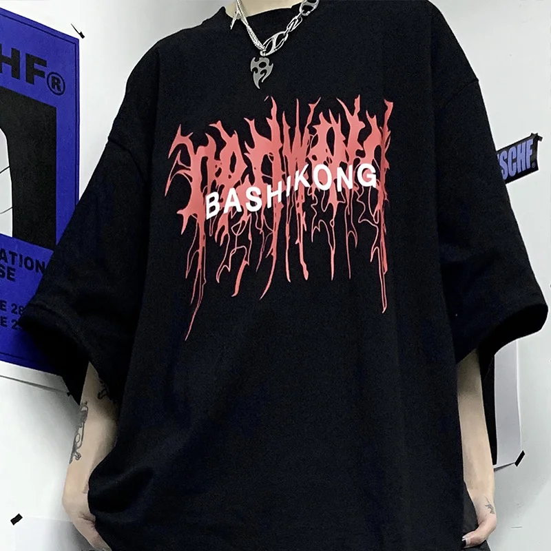 Goth Fashion Street Beat Women T-shirt Short Sleeve Printing Patchwork Loose Round Neck Gothic Style Ladies T-shirt For Summer
Goth Fashion Street Beat Women T-shirt Short Sleeve Printing Patchwork Loose Round Neck Gothic Style Ladies T-shirt For Summer