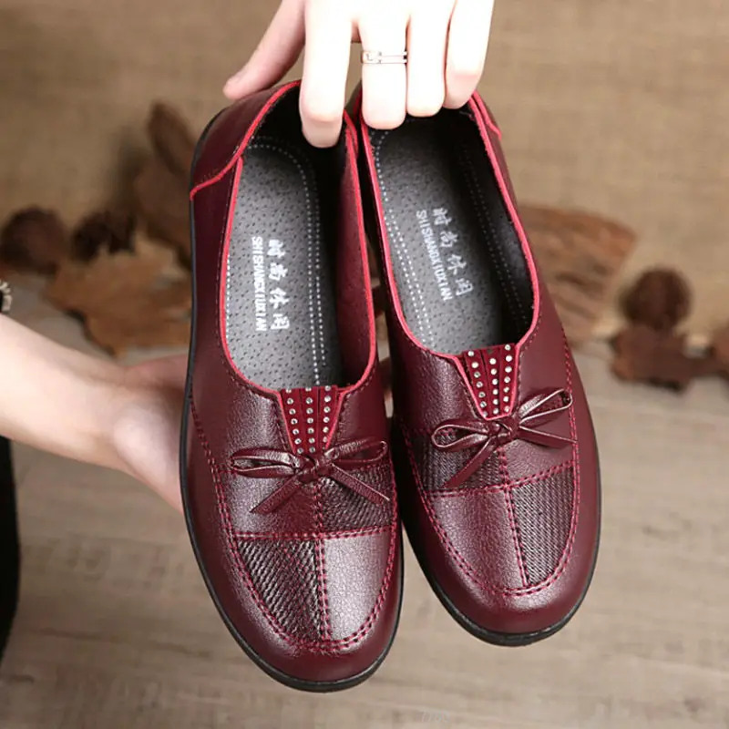 2022 дешевые туфли женская кожаная обувь на плоской подошве Женская Весенняя