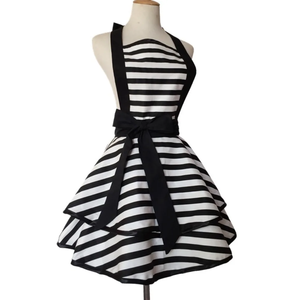 Handmade Retro Aprons Lovely Thickening A-line hem Cook Apron Cotton Double Layered Design Women's Apron for Kitchen
Handmade Retro Aprons Lovely Thickening A-line hem Cook Apron Cotton Double Layered Design Women's Apron for Kitchen