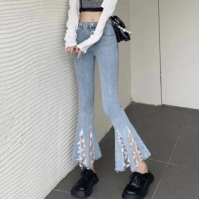 Женские джинсы, облегающие джинсовые брюки, прямые джинсы с завышенной талией, брюки-клеш стрейч, модные джинсы в стиле пэчворк, E174
Женские джинсы, облегающие джинсовые брюки, прямые джинсы с завышенной талией, брюки-клеш стрейч, модные джинсы в стиле пэчворк, E174