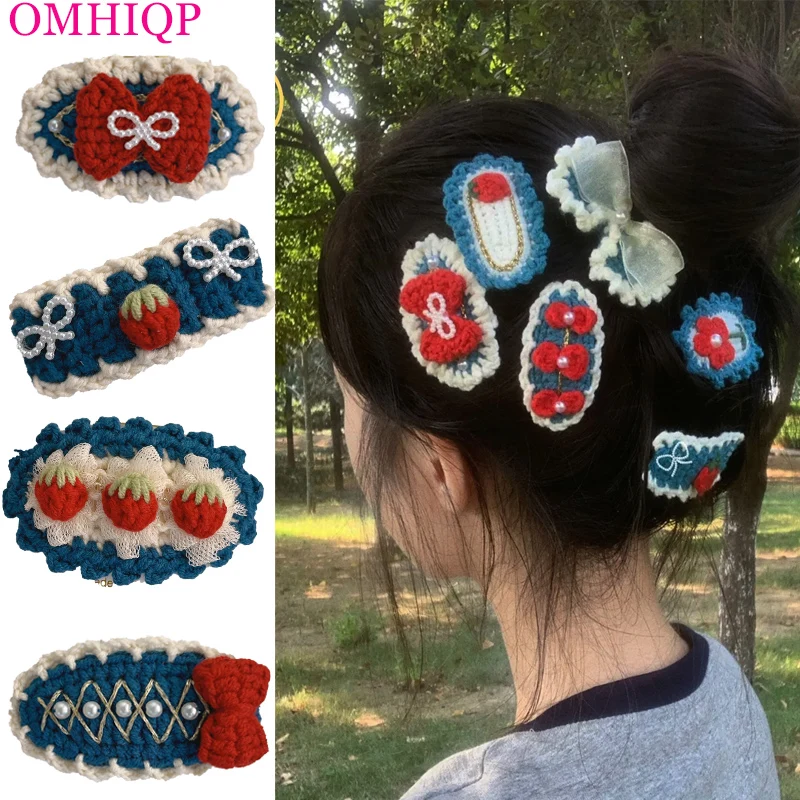 1 Pcs Handmade Crochet Blue-red Series Hairpin Wool Side Clip Hair Clips for Girls Korean Accessories
1 Pcs Handmade Crochet Blue-red Series Hairpin Wool Side Clip Hair Clips for Girls Korean Accessories