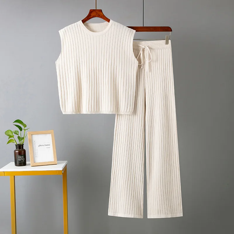 Autumn Pullover Women's Pajamas Set Oversized Two Piece Set Sleeveless Sleeve Sweater Wide Leg Pants Suit Casual Female Outfit
Autumn Pullover Women's Pajamas Set Oversized Two Piece Set Sleeveless Sleeve Sweater Wide Leg Pants Suit Casual Female Outfit