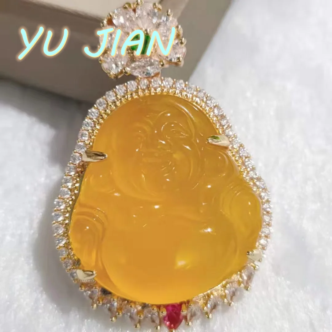Hand Carved Yellow Agate LaugHing Buddha Chalcedony Pendant 925 Silver Gold-Plated Necklace Sweater Long Chain Fashion Jewelry
Hand Carved Yellow Agate LaugHing Buddha Chalcedony Pendant 925 Silver Gold-Plated Necklace Sweater Long Chain Fashion Jewelry