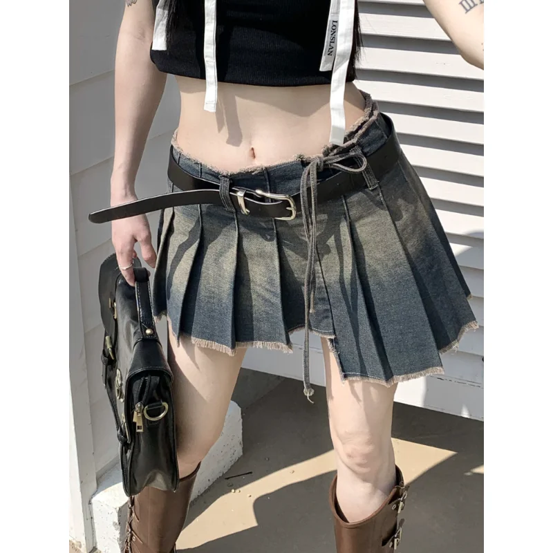 Sexy Korean Denim Micro Skirt Women Y2K High Waist Irregular Patchwork Lace Up Pleated Mini Skirt Streetwear 
Sexy Korean Denim Micro Skirt Women Y2K High Waist Irregular Patchwork Lace Up Pleated Mini Skirt Streetwear