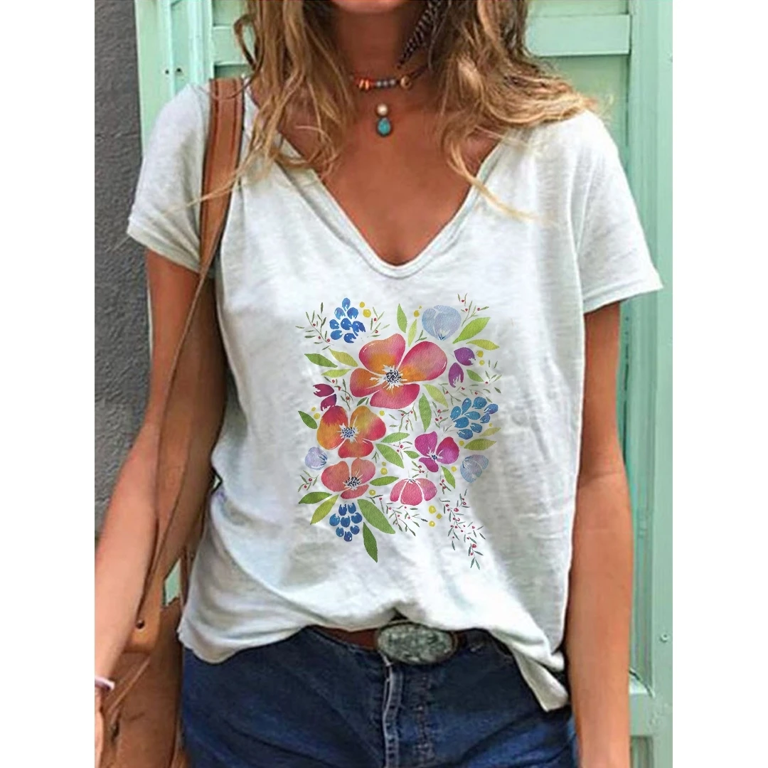 2022 new Y2K clothing flower pattern T-shirt women's summer women's V-neck clothing top Street comfortable and breathable
2022 new Y2K clothing flower pattern T-shirt women's summer women's V-neck clothing top Street comfortable and breathable