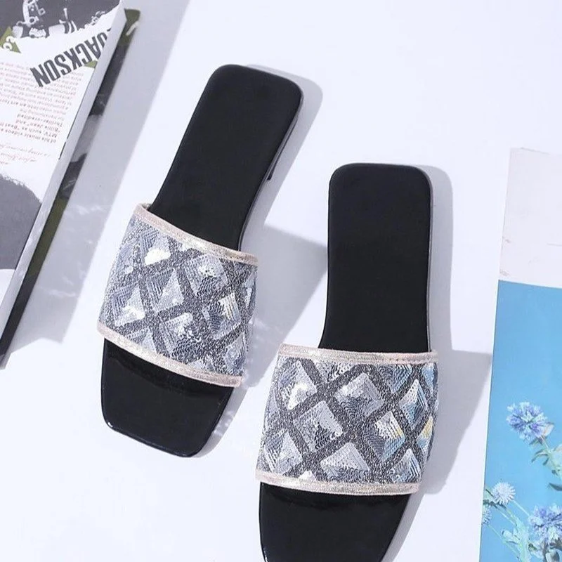 2022Ladies Slippers Square Toe Low Heel Casual Shoes Beach Shoes Summer Ladies Shoes Gladiator Sandals Ladies Sandals Zapatillas
2022Ladies Slippers Square Toe Low Heel Casual Shoes Beach Shoes Summer Ladies Shoes Gladiator Sandals Ladies Sandals Zapatillas