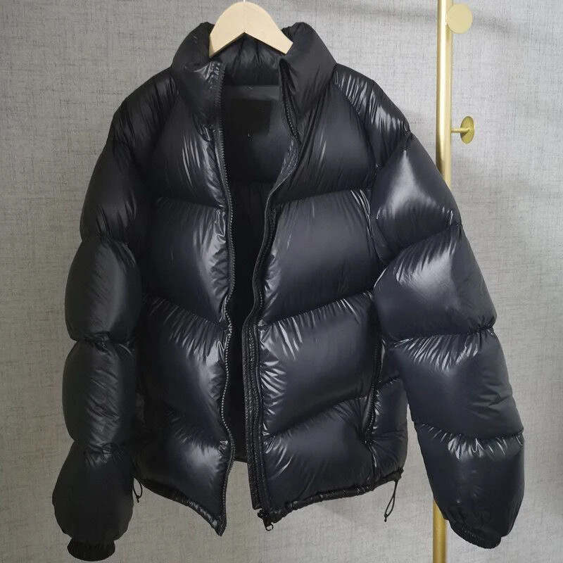 Men and Women's New in Clothing Female Loose 90Duck Down Coats Thickened Warm Winter Coat Short Feather Puffer Down Jacket Women
Men and Women's New in Clothing Female Loose 90Duck Down Coats Thickened Warm Winter Coat Short Feather Puffer Down Jacket Women