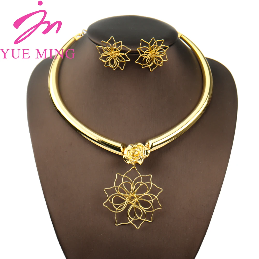 Boutique Necklace Earrings Jewelry Set For Women Dubai Gold Plated Wedding Jewelry European American Jewelry Gift Daily Wear
Boutique Necklace Earrings Jewelry Set For Women Dubai Gold Plated Wedding Jewelry European American Jewelry Gift Daily Wear