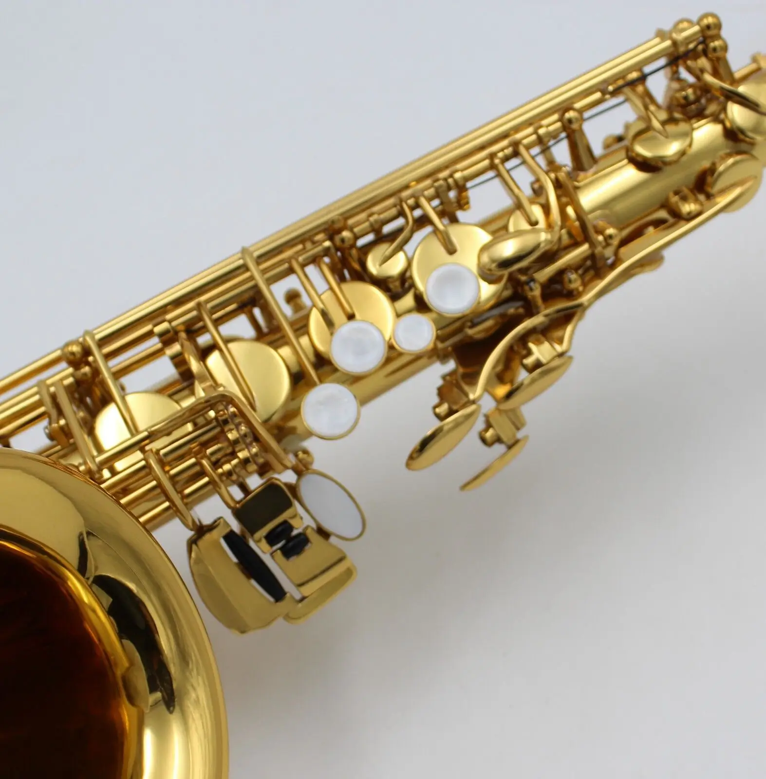 Eastern music alto saxophone double arm low Bb, B and C with adjustable palm key
Eastern music alto saxophone double arm low Bb, B and C with adjustable palm key