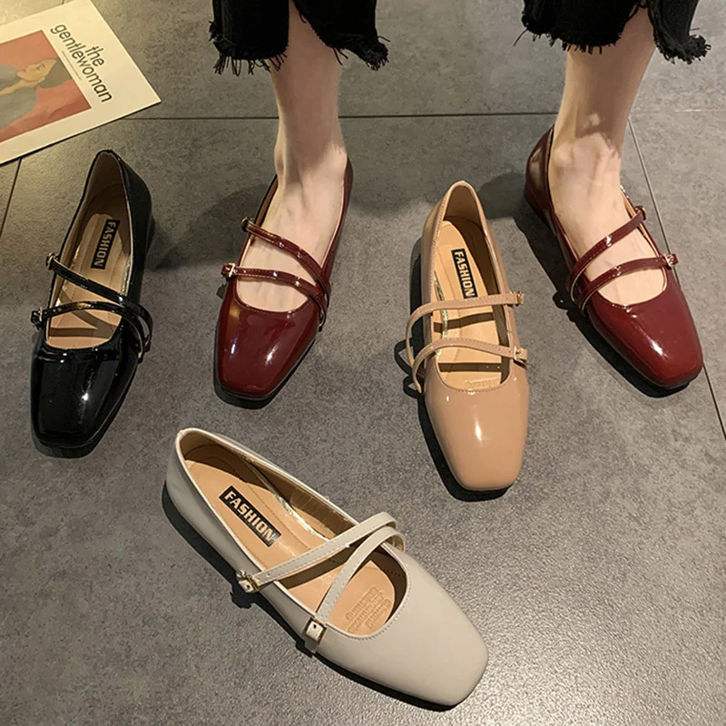 Spring Autumn Women Flats Double Buckle Mary Janes Shoes Square Toe Patent Leather Boat Shoes Retro Ladies Designer Shoes
Spring Autumn Women Flats Double Buckle Mary Janes Shoes Square Toe Patent Leather Boat Shoes Retro Ladies Designer Shoes
