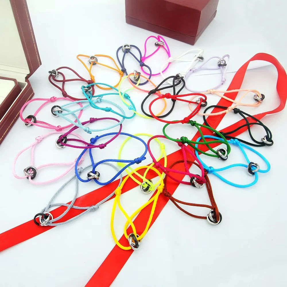 Luxury brand exquisite jewelry s925 three-ring pendant bracelet, multi-color women's bracelet, Christmas gift
Luxury brand exquisite jewelry s925 three-ring pendant bracelet, multi-color women's bracelet, Christmas gift