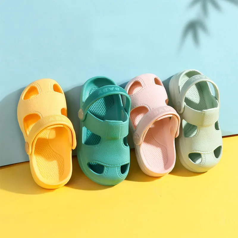 2022 Summer Sandals Soild Color Kids Soft-soled Beach Shoes Baby Boys Girl Causal Slippers Anti-Slippery Designer Sandals
2022 Summer Sandals Soild Color Kids Soft-soled Beach Shoes Baby Boys Girl Causal Slippers Anti-Slippery Designer Sandals
