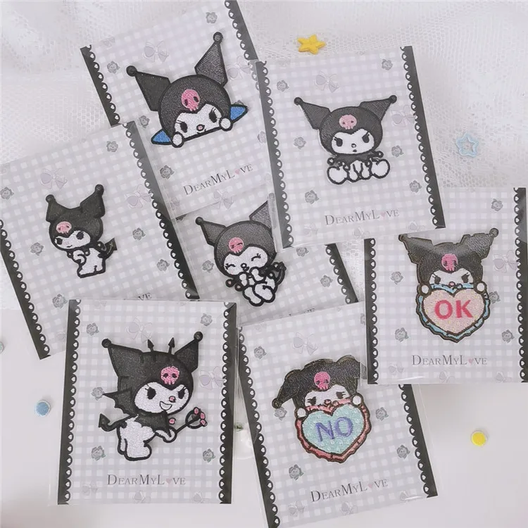 Kawaii Kuromi мультфильм вышитые тканевые патчи самоклеящиеся декоративные наклейки для телефона подарки детям
Kawaii Kuromi мультфильм вышитые тканевые патчи самоклеящиеся декоративные наклейки для телефона подарки детям