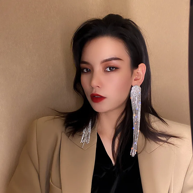 2022 Long Tassel Full Rhinestone Drop Earrings for Women Ovsize Crystal Dangle Earrings Fashion Jewelry Accessories
2022 Long Tassel Full Rhinestone Drop Earrings for Women Ovsize Crystal Dangle Earrings Fashion Jewelry Accessories