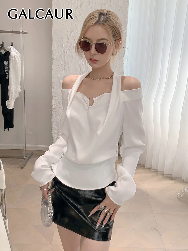 Блузка GALCAUR женская с открытыми плечами, прямая белая однотонная рубашка с лямкой на шее, в стиле минимализма, модная одежда, лето 2022
Блузка GALCAUR женская с открытыми плечами, прямая белая однотонная рубашка с лямкой на шее, в стиле минимализма, модная одежда, лето 2022