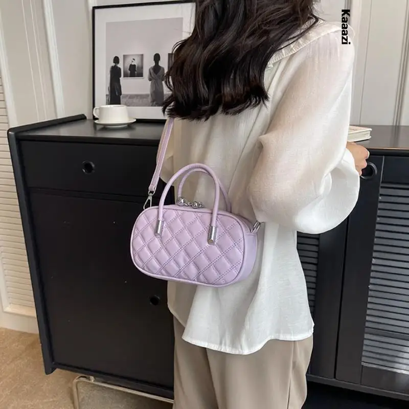 2023 Casuals Designer Shoulder Bag Ladies Top Handle Handbag Summer Fashion Straps Adjustable Crossbody Bags Luxury Designer
2023 Casuals Designer Shoulder Bag Ladies Top Handle Handbag Summer Fashion Straps Adjustable Crossbody Bags Luxury Designer