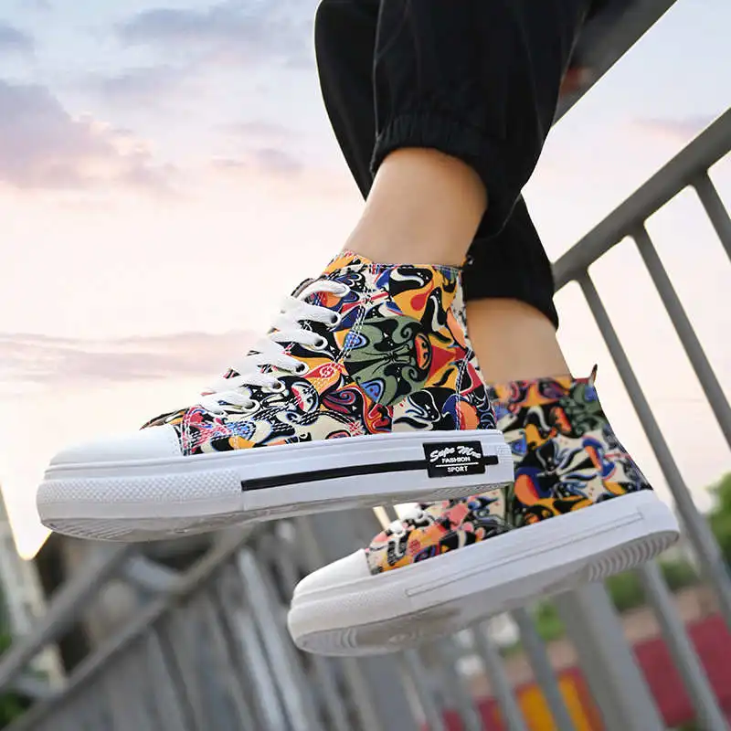 Спортивная мужская обувь Tide, роскошные мужские кроссовки для бега, роскошная брендовая Высококачественная спортивная обувь, мужские Ориги...
Спортивная мужская обувь Tide, роскошные мужские кроссовки для бега, роскошная брендовая Высококачественная спортивная обувь, мужские Ориги...