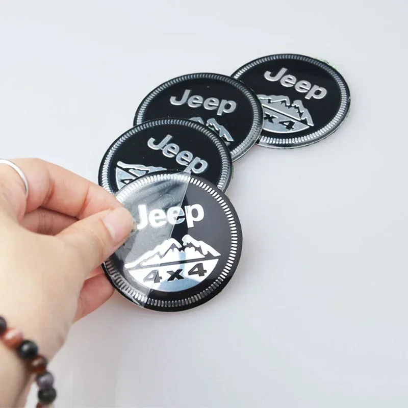 Наклейки на центральные части колесных дисков (4 шт.) для Jeep Grand Commander, Cherokee, Patriot, Wrangler, Grand Cherokee, Renegade, Liberty – Декоративные элементы
Наклейки на центральные части колесных дисков (4 шт.) для Jeep Grand Commander, Cherokee, Patriot, Wrangler, Grand Cherokee, Renegade, Liberty – Декоративные элементы