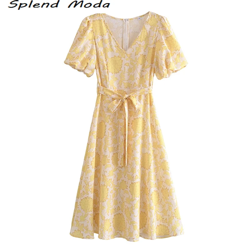 Женское платье-миди с V-образным вырезом и цветочным принтом
Женское платье-миди с V-образным вырезом и цветочным принтом