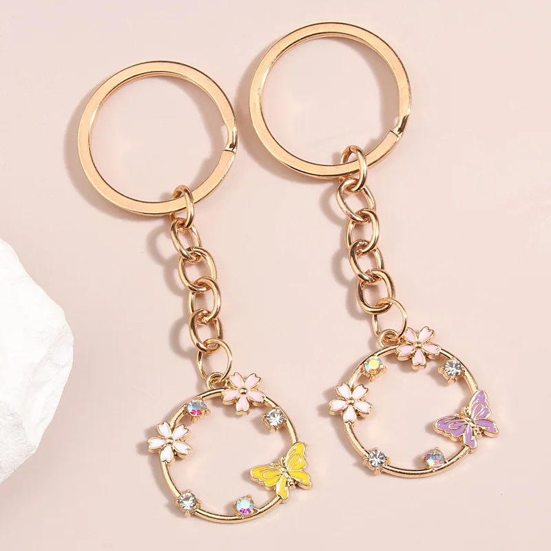 1set(2pcs) Cute Enamel Keychain Flower Butterfly Crystal Key Ring Garden Key Chains For Friendship Gifts DIY Handmade Jewelry 
1set(2pcs) Cute Enamel Keychain Flower Butterfly Crystal Key Ring Garden Key Chains For Friendship Gifts DIY Handmade Jewelry