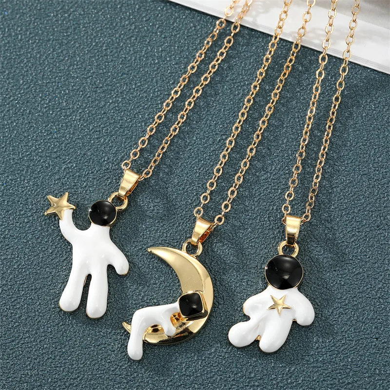 Creative Cute White Astronaut Pendant Necklace for Women Men Star Moon Spaceman Choker Best Friends Clavicle Chain Gifts Jewelry
Creative Cute White Astronaut Pendant Necklace for Women Men Star Moon Spaceman Choker Best Friends Clavicle Chain Gifts Jewelry