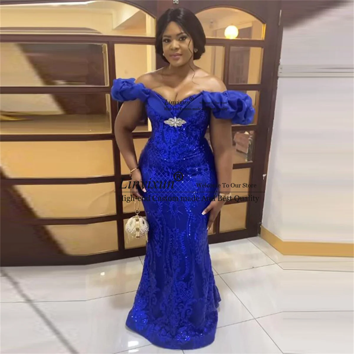 Royal Blue Sparkly Mermaid Prom Dresses Off The Shoulder Sequined Lace Appliques Lace Up Aso Ebi Formal Evening Party Gowns
Royal Blue Sparkly Mermaid Prom Dresses Off The Shoulder Sequined Lace Appliques Lace Up Aso Ebi Formal Evening Party Gowns
