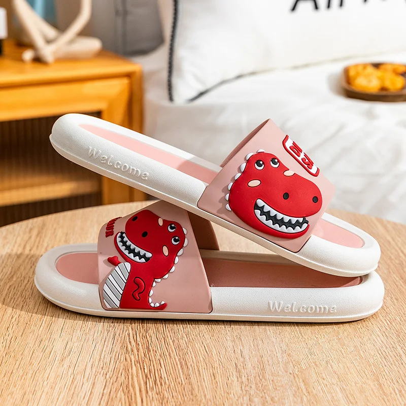 Женская летняя Нескользящая износостойкая обувь с милым динозавром 
Женская летняя Нескользящая износостойкая обувь с милым динозавром